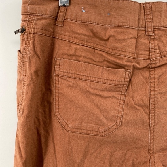 Reitmans Pants Capris Women's Size 9 Brown Zip Pockets Button Zip Closure - Picture 11 of 12
